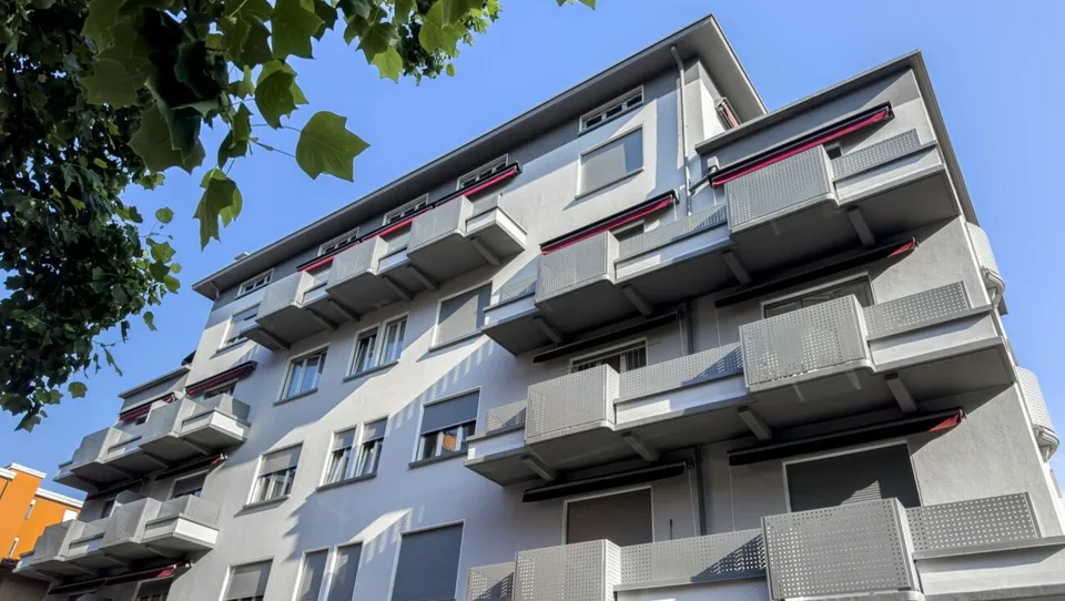 Ampio appartamento di 5 locali in fase di ristrutturazione