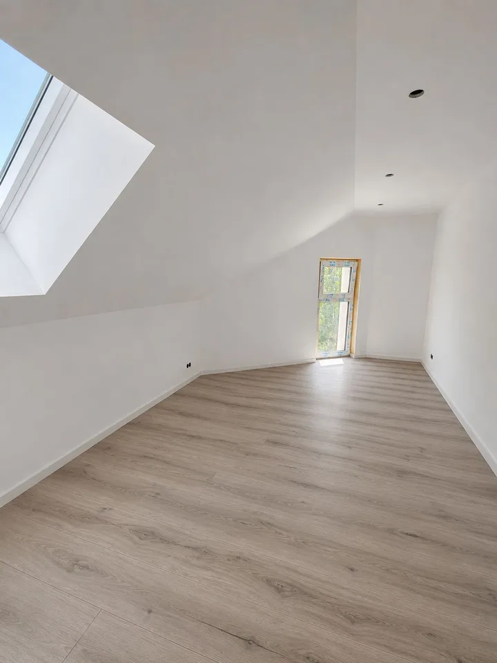 3.5-room attic apartment - in the final stages of completion