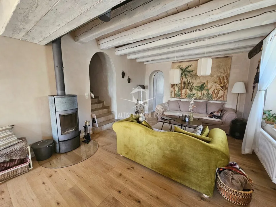 Casa affascinante completamente ristrutturata