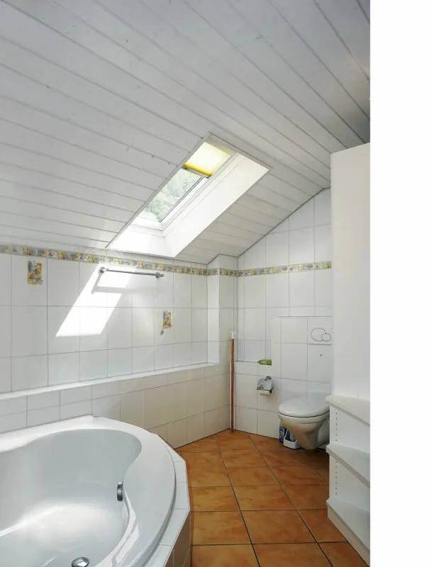 Gepflegtes und grosszügiges 6.5-Zimmer-Einfamilienhaus in Kleinlützel – Foto 11 von 15