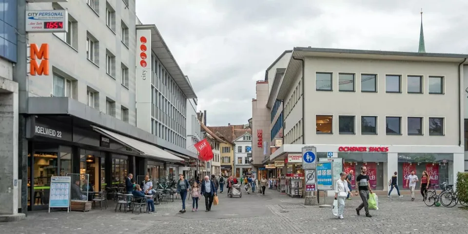 Attraktives Wohn- und Geschäftsgebäude in zentraler Lage von Aarau