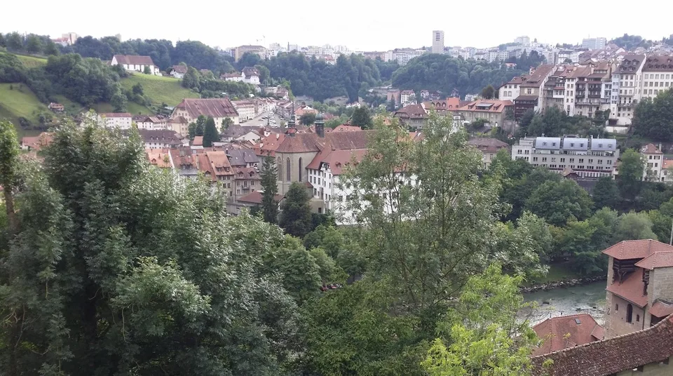 2.5 pièces, ville de Fribourg, situation exceptionnelle