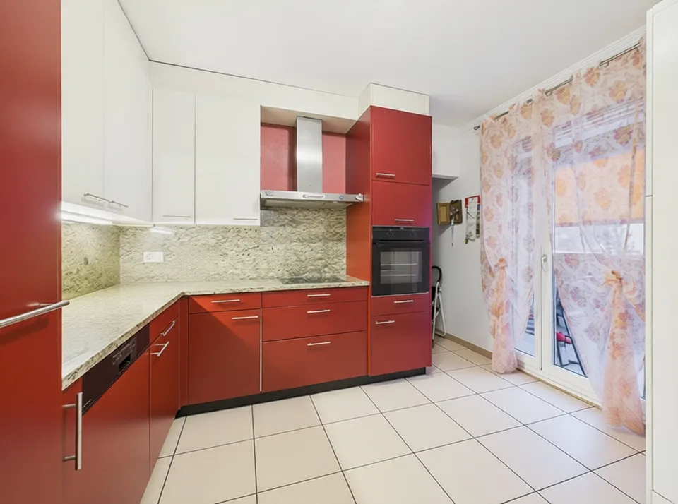 Elegantes 4,5-Zimmer-Apartment mit Terrasse und eigener Wäscherei