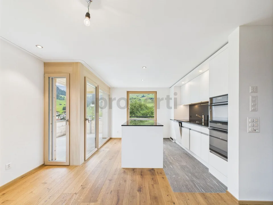 Schöne 5.5-Zimmer Maisonette-Neubauwohnung Erstwohnsitz mit Berg- u...