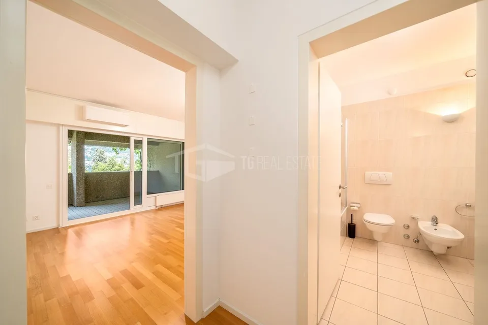 4,5-ZIMMER-DUPLEX MIT SEEBLICK IN PARADISO