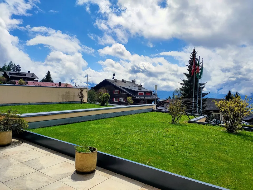 Appartement 2,5 pièces, grande terrasse, centre de Villars