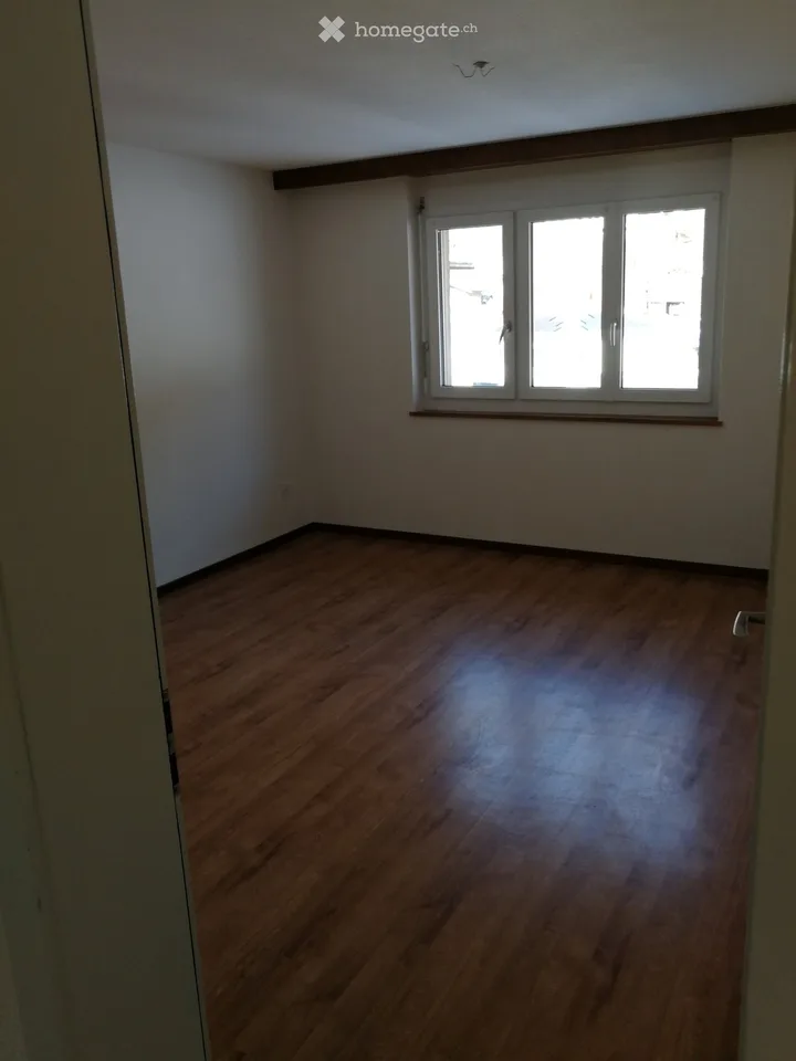 À louer immédiatement à Baltschieder appartement 5 1/2 pièces