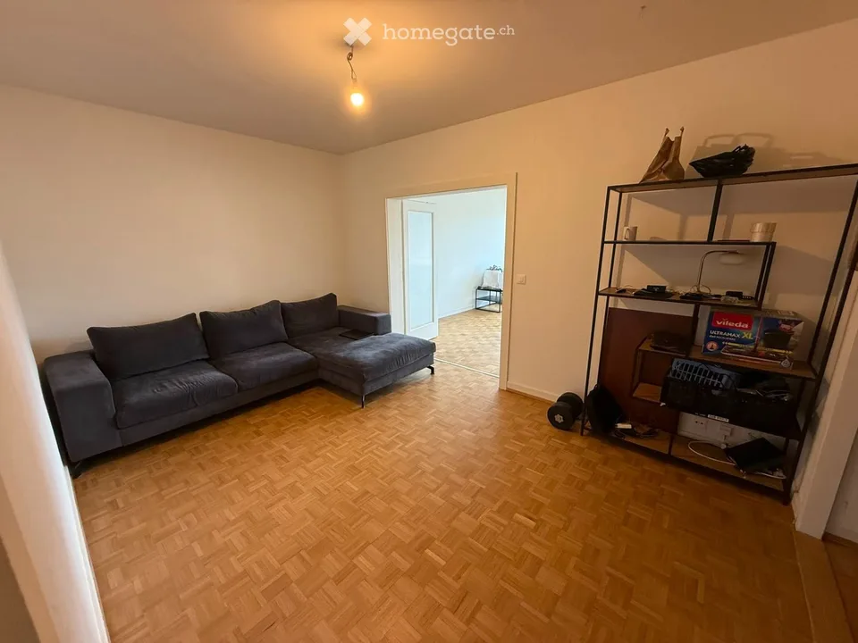 Übernahme des Mietvertrags 01.09.2026 - 3,5 Zimmer im 6. Stock - 65m2