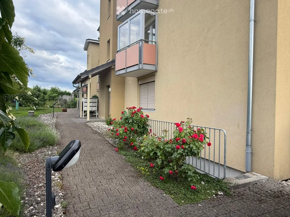 Affascinante appartamento di 3,5 locali a Remetschwil – foto 10 di 18
