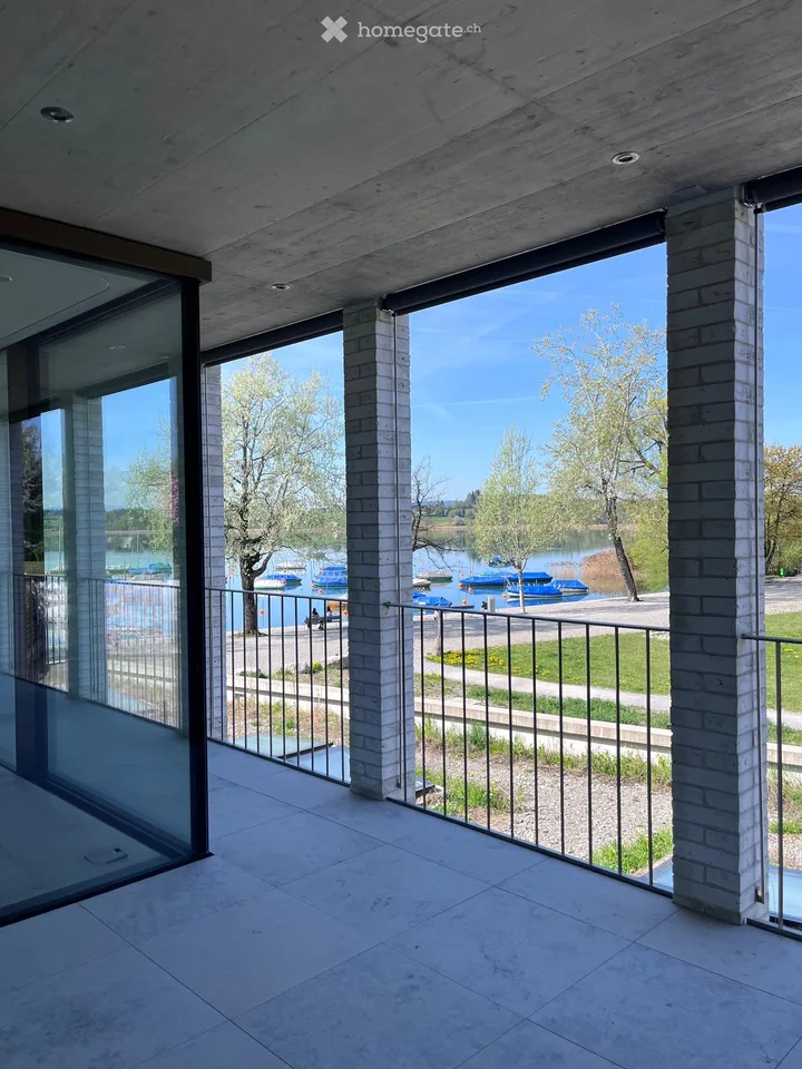 Exclusivité dans la perfection la plus élevée – où le lac devient un espace de vie – photo 7 sur 14