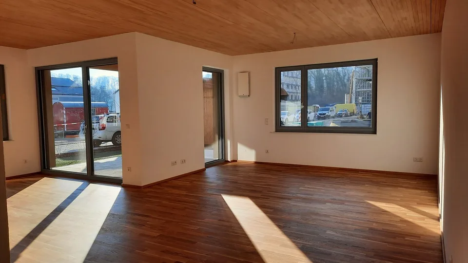 Tiengen - 3-Zimmer Erdgeschosswohnung 128 m²