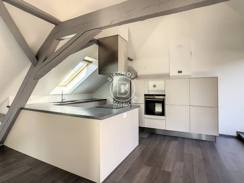 Appartement spacieux de 6 pièces à Saint-Louis – Disponible immédiatement