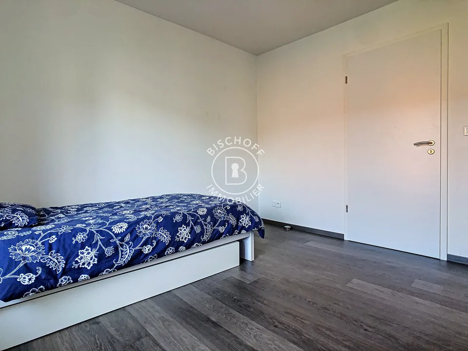 Spacious 6-room apartment in Saint-Louis – Available immediately – photo 13 of 16