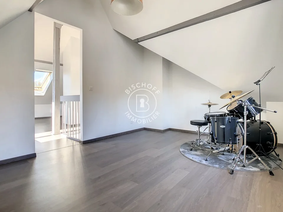 Appartement spacieux de 6 pièces à Saint-Louis – Disponible immédiatement