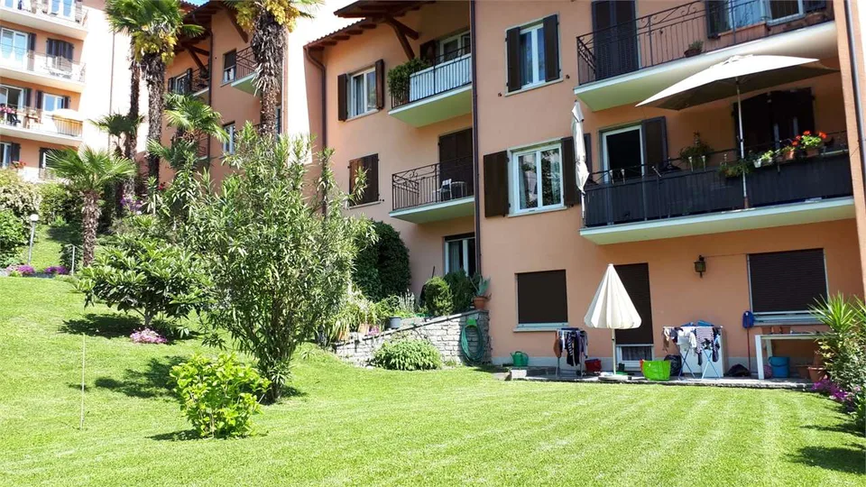 Lugano, grazioso 2.5 locali con balcone