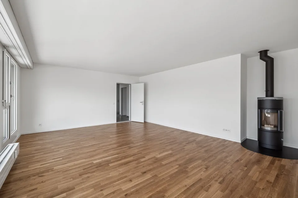 Sanierte Wohnung mit Aussicht im Mischeli-Quartier