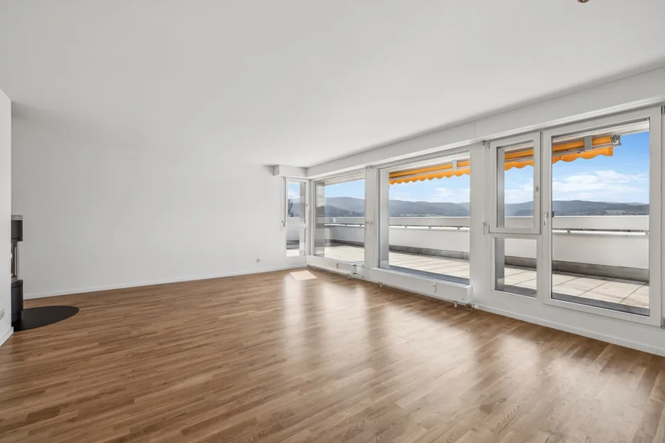 Sanierte Wohnung mit Aussicht im Mischeli-Quartier
