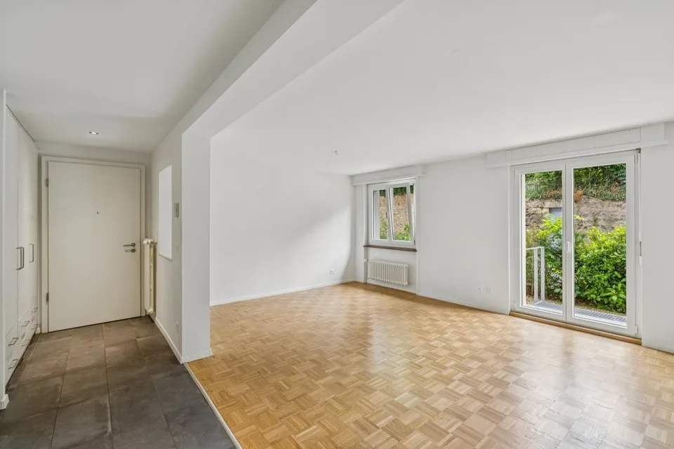 1. MIETE NETTO ANGEBOTEN - 2-Zimmer-Wohnung, nur wenige Schritte vom See entfernt!