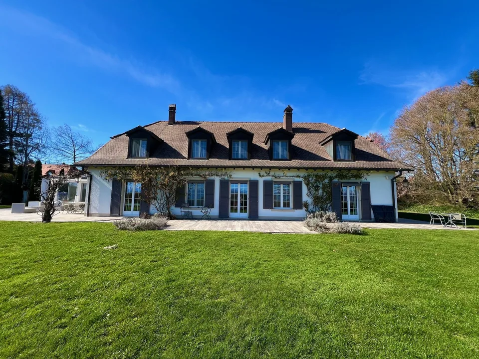 Propriété de charme, panorama grandiose, élégance absolue sur 420 m2