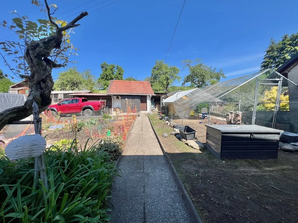 Maison villageoise 140 m2 hab. + grand jardin