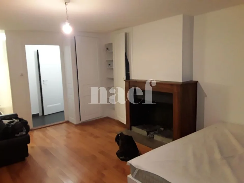 A 1.5-room apartment located in the heart of Geneva's Old Town