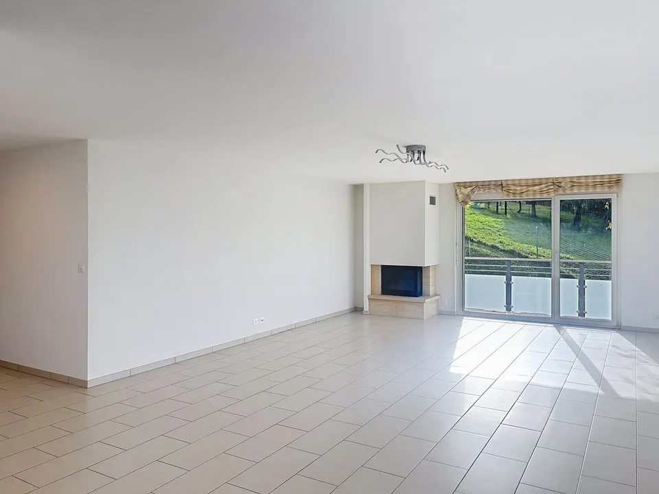 Magnifique appartement de 4,5 pièces avec vue panoramique à Chernex