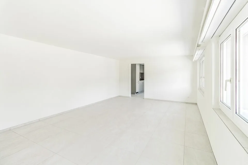 Espace commercial neuf au rez-de-chaussée