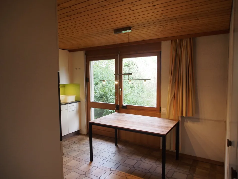 Grosszügiges Einfamilienhaus mit Garten in Schüpfen