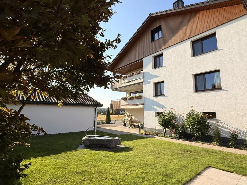 4.5-Zimmer-Wohnung im Eigentumsstandard - absolute Ruhe mit viel Grün in Hünenberg