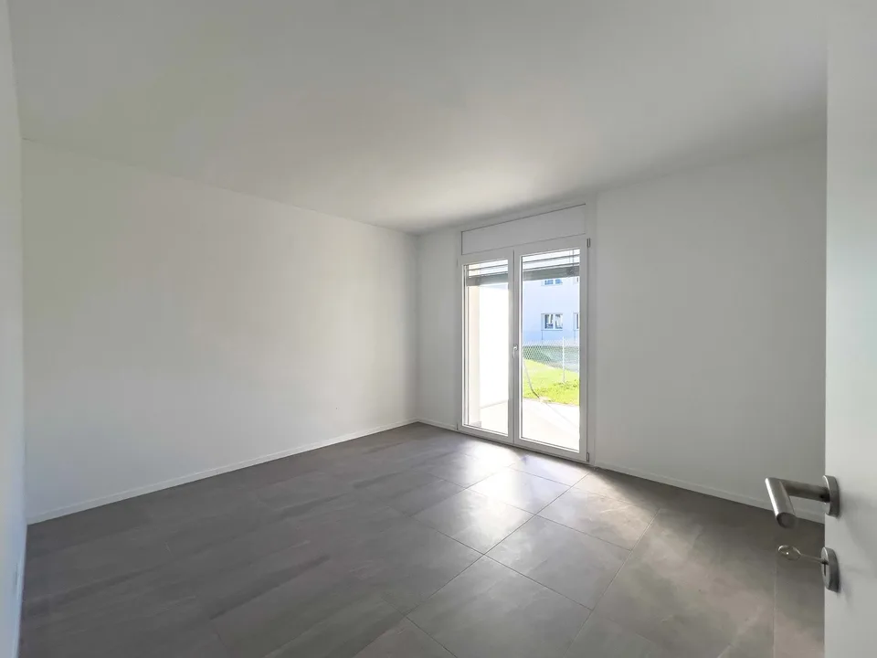 3.5 locali con ampio giardino a Caslano