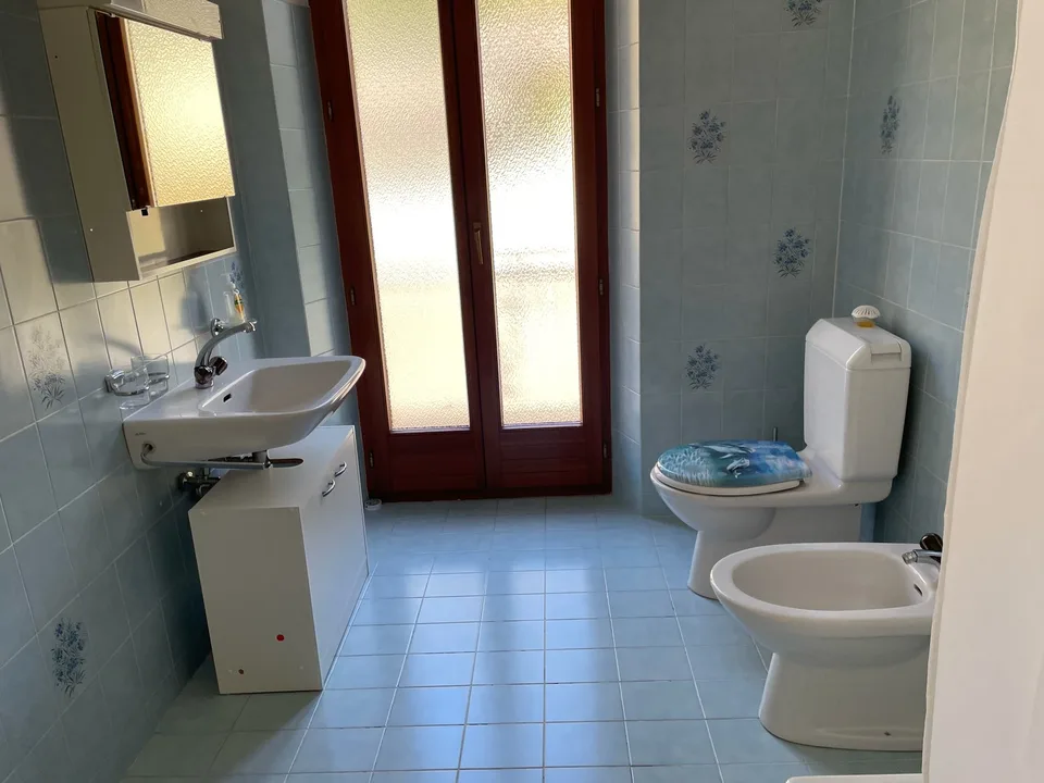 Gordola – Helle 4-Zimmer mit Balkon