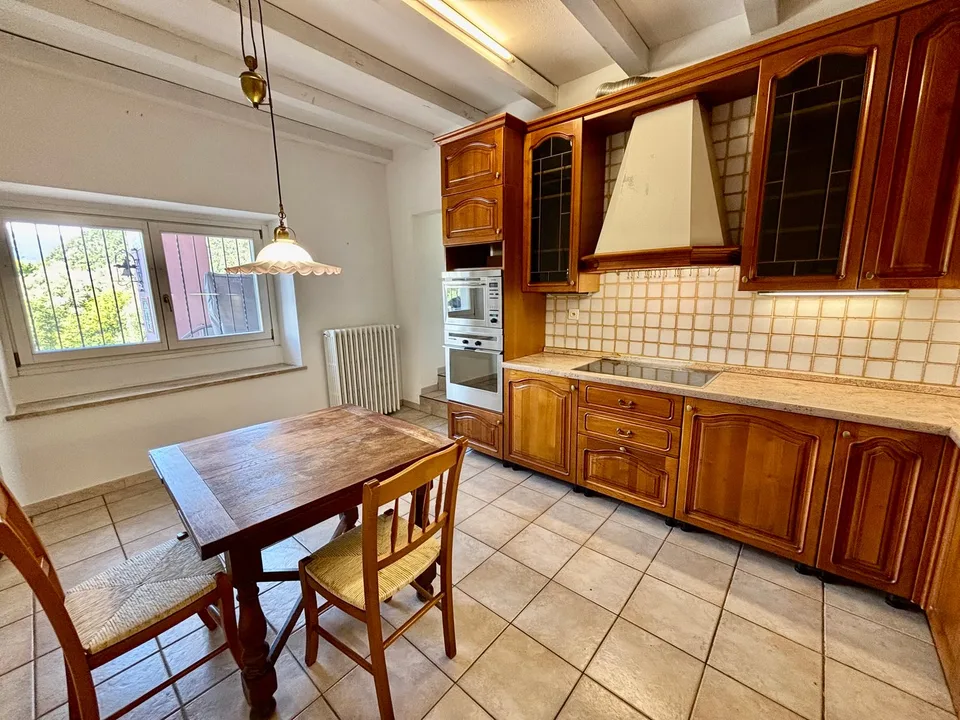 Einfamilienhaus mit Panoramablick in Figino + 2 Grundstücksparzellen