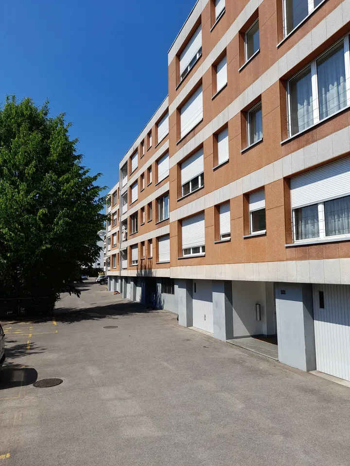 Charmante 4.5-Zimmer-Wohnung mit Balkon