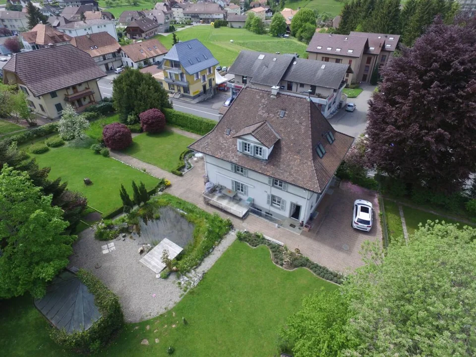 Representative Bernese country house villa