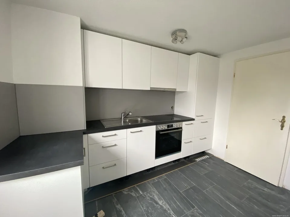 Zentrales Wohnen in sanierter Wohnung