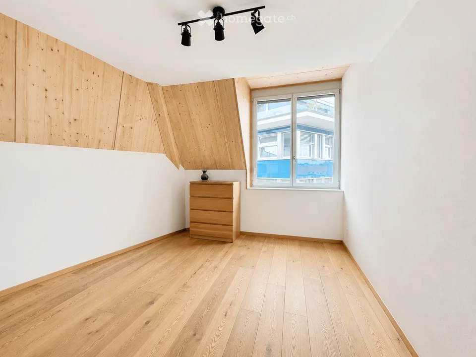Beautiful attic apartment with great terrace for rent!