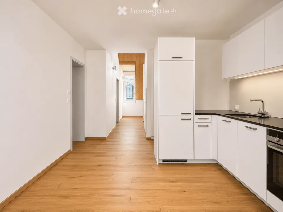 Wunderschöne Dachwohnung mit toller Terrasse zu vermieten!