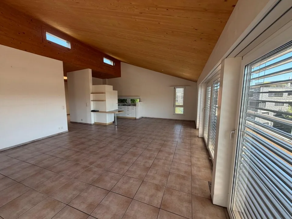 Dachgeschosswohnung, Garage, Kellerabteil – Foto 9 von 17