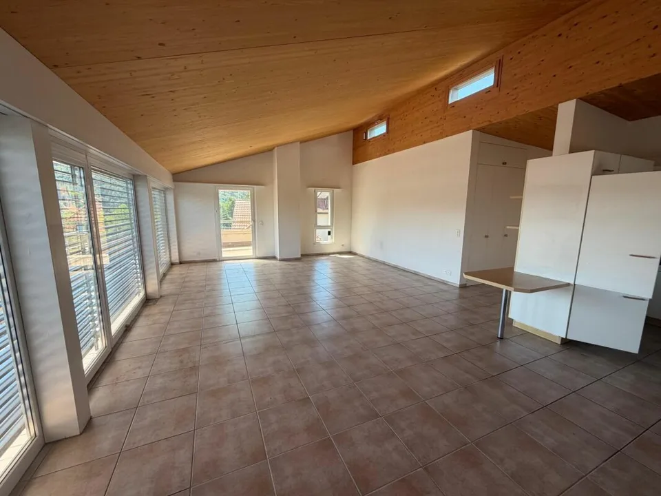 Dachgeschosswohnung, Garage, Kellerabteil – Foto 8 von 17