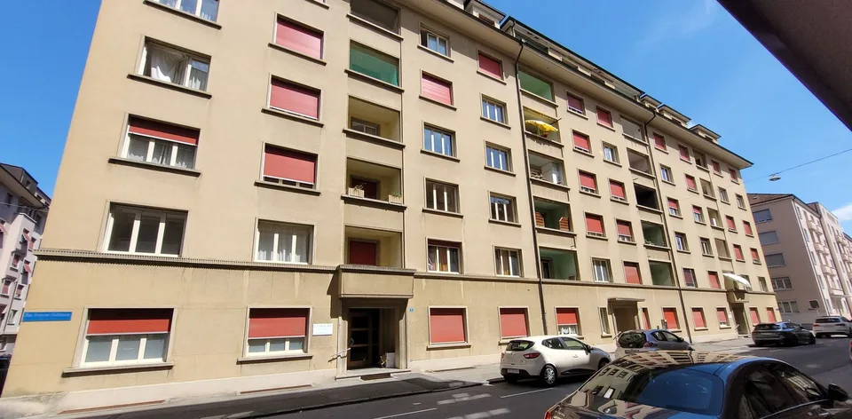 FRIBOURG - RUE F.-GUILLIMANN 5 - 3.5 PIECES MANSARDÉ AU 6ÈME ÉTAGE