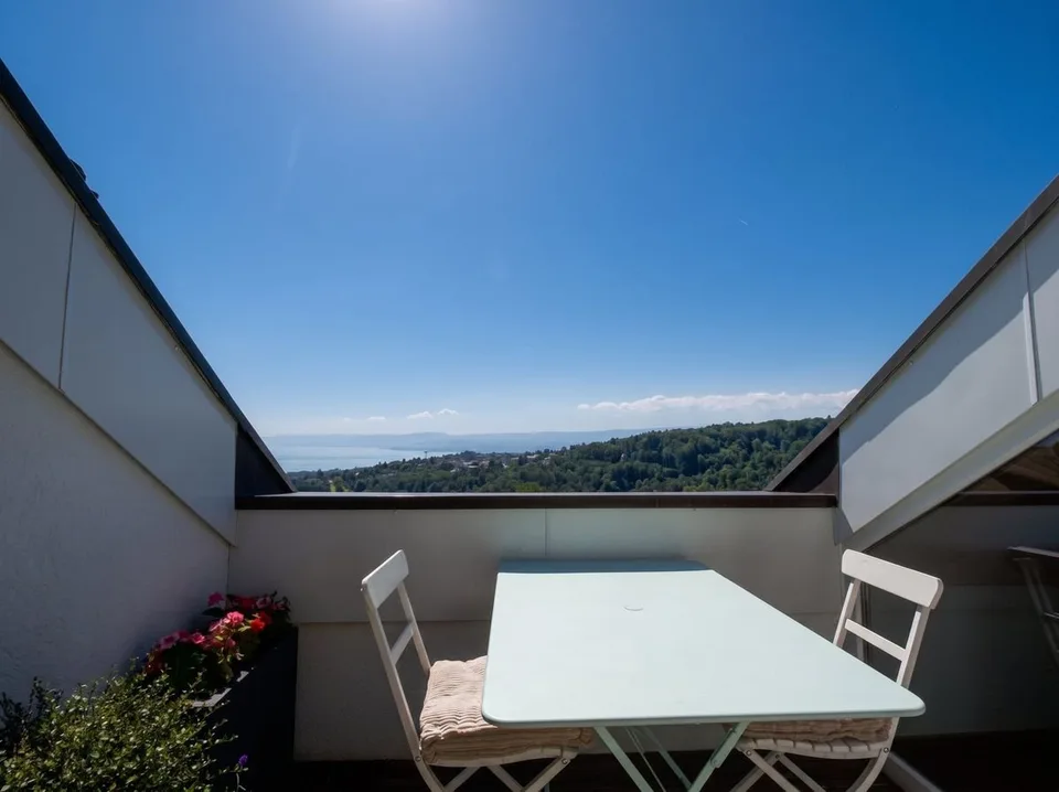 Wohnung zum Verkauf in Belmont - 4,5 Zimmer von 120m2 mit Garagenbox und Mezzanin