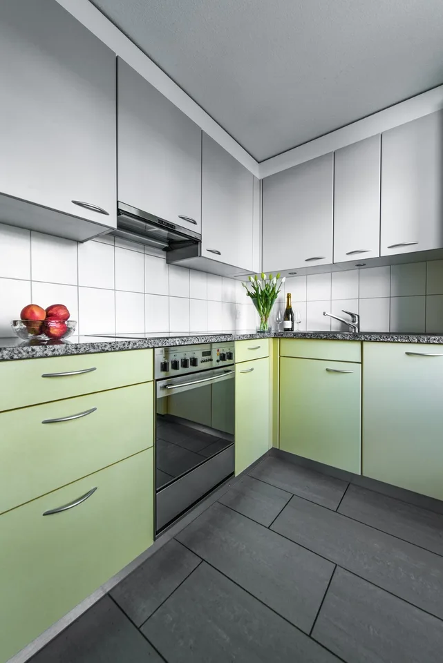 Appartement 3 pièces lumineux à Zürich Seebach, limité jusqu'au (31.01.2027)