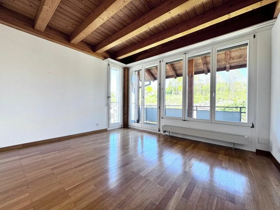 Wohnen mit Weitblick - Maisonette-Traumwohnung mit Galerie & 2 Balkonen