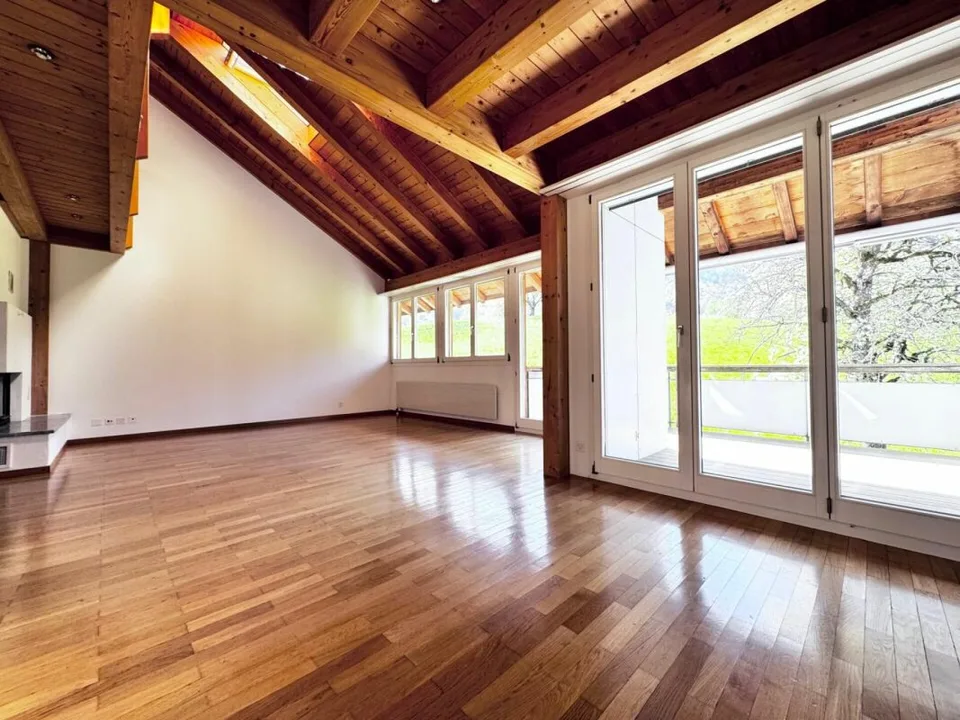 Wohnen mit Weitblick - Maisonette-Traumwohnung mit Galerie & 2 Balkonen