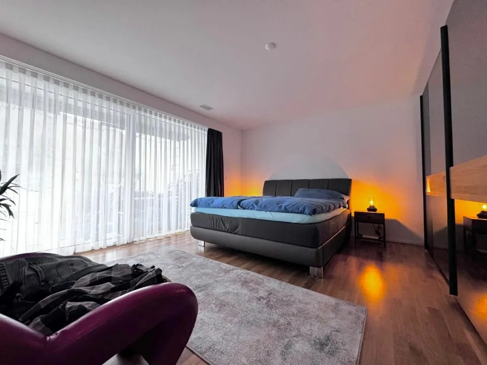 Exklusive, moderne 3.5-Zimmer-Attikawohnung mit grosser Terrasse & Waschturm