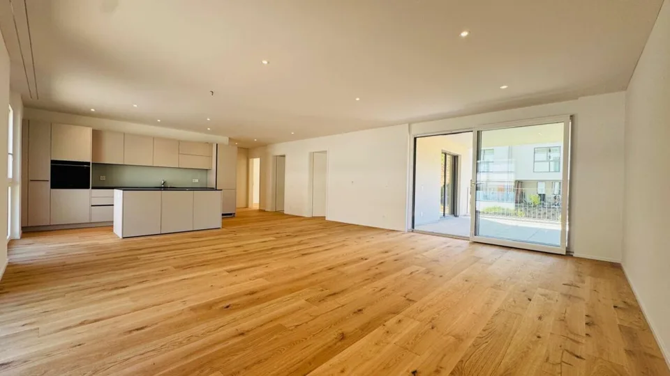 Appartamento di nuova costruzione al 1° piano (w2), balcone, ascensore, cantina e 1 AEHP