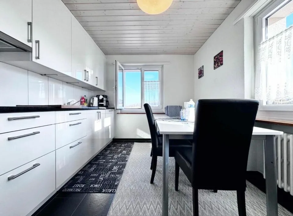Casa unifamiliare di 4,5 locali con terreno di 580 m², garage e grande potenziale