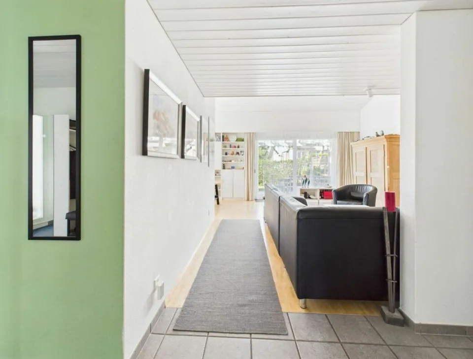 SMART HOME 5.5-7.5-DEFH MIT PV-ANLAGE, KLIMA, 4 E-AUTO-LADESTATIONEN UND MODERNSTER TECHNIK