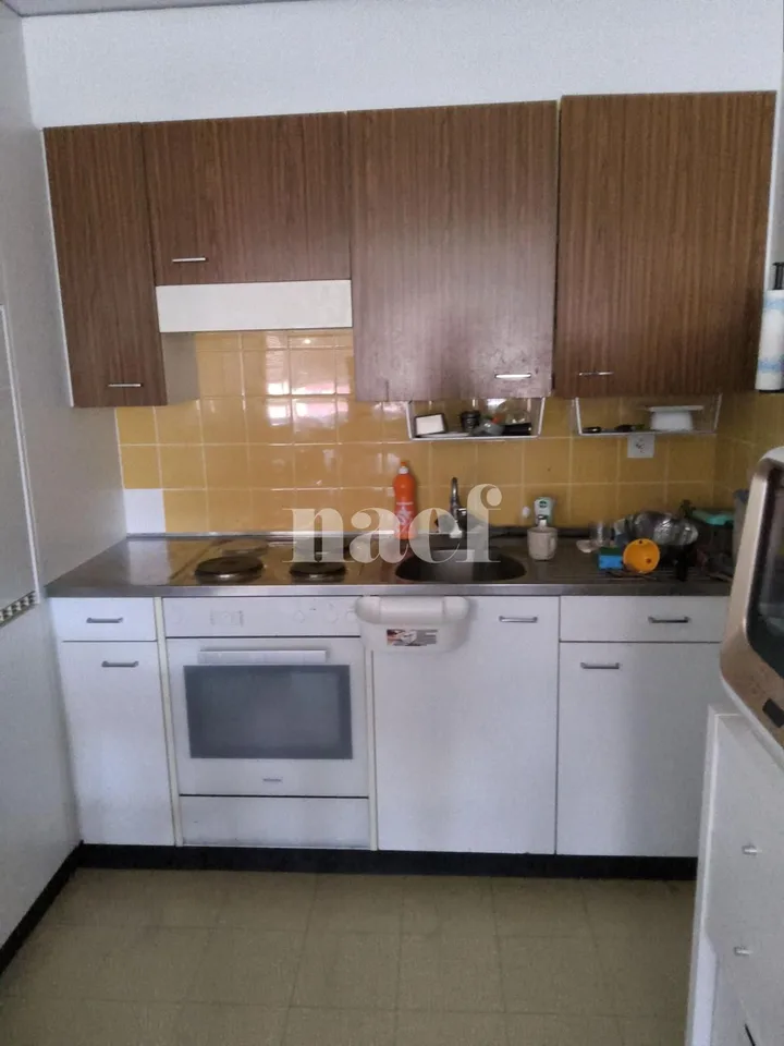 Zweizimmerwohnung ideal in der Nähe des Stadtzentrums von Neuchâtel gelegen