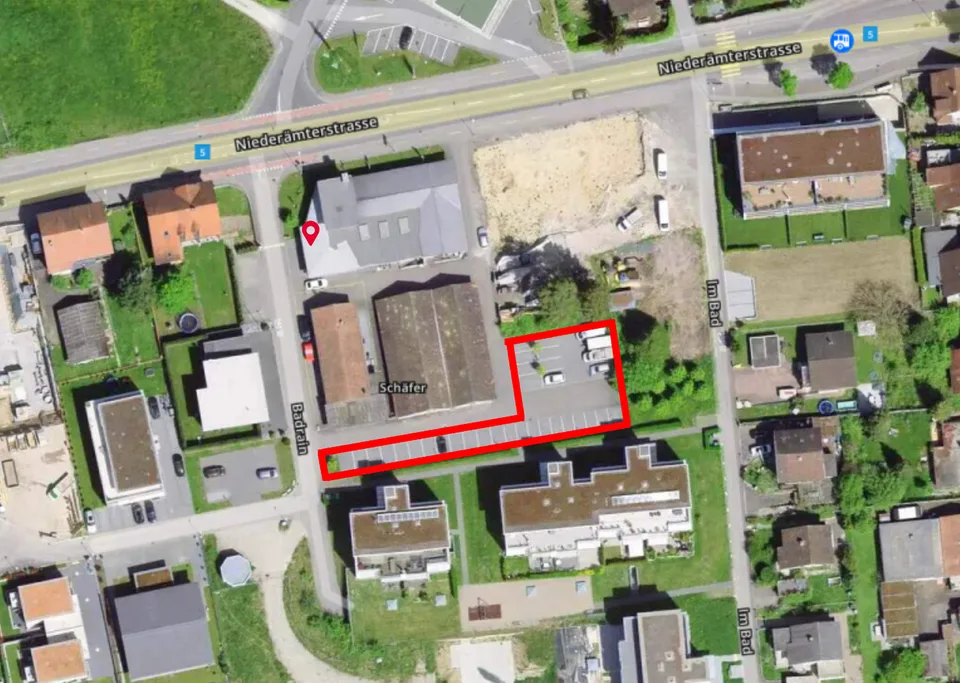 Aussenparkplätze an zentraler Lage verfügbar